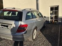 Gebraucht Mercedes C180 156 PS (114 kW) 2010 Silber Limousine
