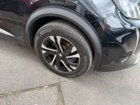 Gebraucht Peugeot 2008 GT 100 kW (136 PS) 2022 Perlaneraschwarz SUV