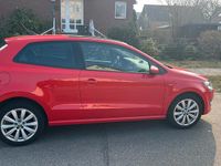 Gebraucht VW Polo Life 90 PS (66 kW) 2013 Rot Kleinwagen