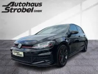 Gebraucht VW Golf VII GTI 230 PS (169 kW) 2018 Deep black perleffekt Limousine