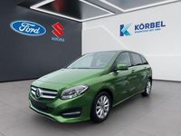 Gebraucht Mercedes B200 Style 156 PS (114 kW) 2018 Grün Kleinwagen