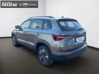 Neu Skoda Karoq Tour 150 PS (110 kW) 2026 Grau SUV