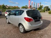 Gebraucht Opel Meriva drive 120 PS (88 kW) 2016 Silber Van / Kleinbus
