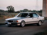 Gebraucht BMW 730 Performance 188 PS (138 kW) 1990 Silber Limousine