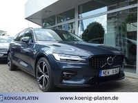 Gebraucht Volvo V60 Plus 197 PS (144 kW) 2025 Blau Kombi