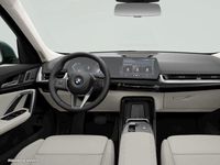 Gebraucht BMW X1 Comfort Edition 156 PS (114 kW) 2025 Cape york grün metallic SUV