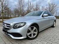 Gebraucht Mercedes E220 Avantgarde 194 PS (142 kW) 2016 Grau Limousine