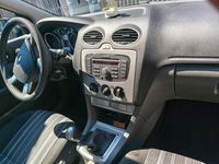 Usata Ford Focus 101 CV (74 kW) 2009 Blu Station wagon