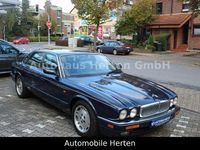 Gebraucht Jaguar XJ 211 PS (155 kW) 1997 Blau Limousine