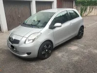 Gebraucht Toyota Yaris 64 PS (47 kW) 2005 Silber Kleinwagen