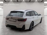 Gebraucht BMW 330 Performance 286 PS (210 kW) 2023 Weiß Kombi