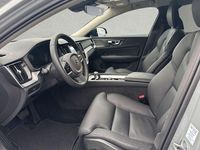 Gebraucht Volvo V60 Plus 197 PS (144 kW) 2025 Grau Kombi