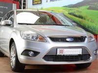Gebraucht Ford Focus Ghia 146 PS (107 kW) 2009 Silber metallic Kombi
