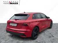 Używany Audi A3 Advanced 150 KM (110 kW) 2025 Czerwony Sedan/Limuzyna