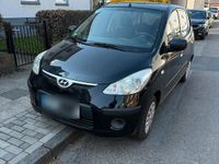 Gebraucht Hyundai i10 67 PS (49 kW) 2010 Schwarz Kleinwagen
