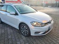 Gebraucht VW Golf VII 110 PS (80 kW) 2018 Weiß Kombi