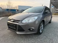 Używany Ford Focus 101 KM (74 kW) 2014 Szary Kombi