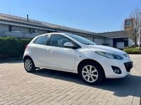 Usado Mazda 2 Edition 75 HP (55 kW) 2012 Branco Citadino