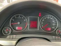 Gebraucht Audi A4 102 PS (75 kW) 2006 Lichtsilber metallic Limousine