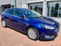 Gebraucht Ford Focus Titanium 120 PS (88 kW) 2016 Blau Limousine