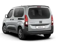 Neu Fiat Doblò 101 PS (74 kW) 2025 Maestro grau metallic maestro grau metallic Van / Kleinbus