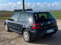 Gebraucht VW Golf IV 68 PS (50 kW) 2002 Blau Kleinwagen