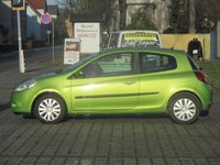 Gebraucht Renault Clio IV Authentique 65 PS (47 kW) 2012 Apfelgrün Kleinwagen