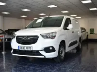 Używany Opel Combo 131 KM (96 kW) 2021 Biały Minivan
