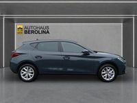 Neu Seat Leon 116 PS (85 kW) 2025 Blau Limousine