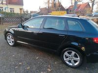 Gebraucht Audi A3 Attraction 125 PS (91 kW) 2011 Schwarz Limousine
