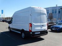 Second-hand Ford Transit 131 CP (96 kW) 2019 Alb Monovolum