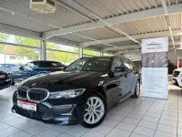 Gebraucht BMW 320 Advantage 190 PS (139 kW) 2022 Schwarz Kombi