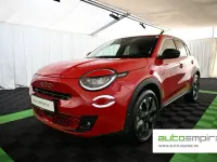 Gebraucht Fiat 600 La Prima 101 PS (74 kW) 2025 Rot SUV