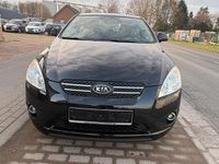 Gebraucht Kia ProCeed LX 126 PS (92 kW) 2008 Schwarz Kleinwagen