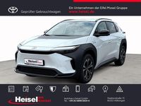 Gebraucht Toyota bZ4X Basis 150 kW (204 PS) 2023 Platinumweiß perleffekt SUV