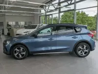 Gebraucht Ford Focus Active 155 PS (114 kW) 2024 Blau Limousine