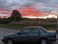 Second-hand Ford Sierra 100 CP (73 kW) 1992 Argintiu Berlinǎ