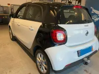 Gebraucht Smart ForFour Passion 71 PS (52 kW) 2018 Weiß Kleinwagen