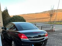 Gebraucht Opel Astra Cabriolet 140 PS (102 kW) 2006 Schwarz Cabrio