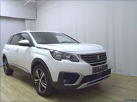 gebraucht Peugeot 5008 1.2 PureTech Allure 7-Sitze T-Leder Navi Shz