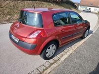 Gebraucht Renault Mégane GrandTour Dynamique 113 PS (83 kW) 2004 Rot Kombi
