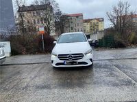 Gebraucht Mercedes B180 116 PS (85 kW) 2020 Weiß Van / Kleinbus