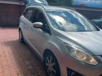 Gebraucht Ford Grand C-Max 116 PS (85 kW) 2011 Silber Van / Kleinbus