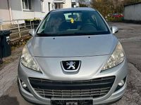 Gebraucht Peugeot 207 95 PS (69 kW) 2011 Silber Kleinwagen