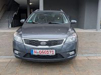 Gebraucht Kia Ceed DREAM-TEAM Edition 116 PS (85 kW) 2011 Grau Kleinwagen