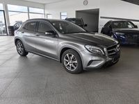 Gebraucht Mercedes GLA200 136 PS (100 kW) 2016 Grau SUV