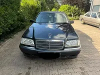 Gebraucht Mercedes C180 122 PS (89 kW) 1998 Blau Kombi