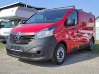 Gebraucht Renault Trafic 95 PS (69 kW) 2017 Volcano red Van / Kleinbus