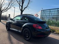 Gebraucht VW Beetle Cup 105 PS (77 kW) 2014 Schwarz Kleinwagen