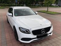 Gebraucht Mercedes E220 194 PS (142 kW) 2018 Weiß Kombi